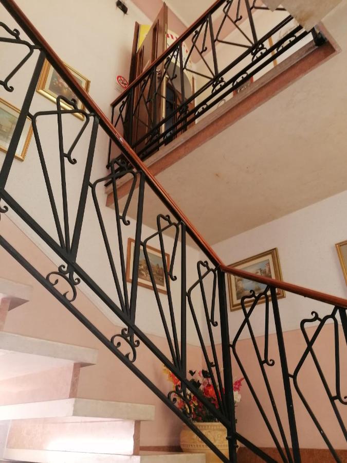 Sacco Bed&Breakfast Rovigo Exteriör bild