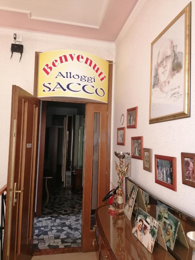 Sacco Bed&Breakfast Rovigo Exteriör bild