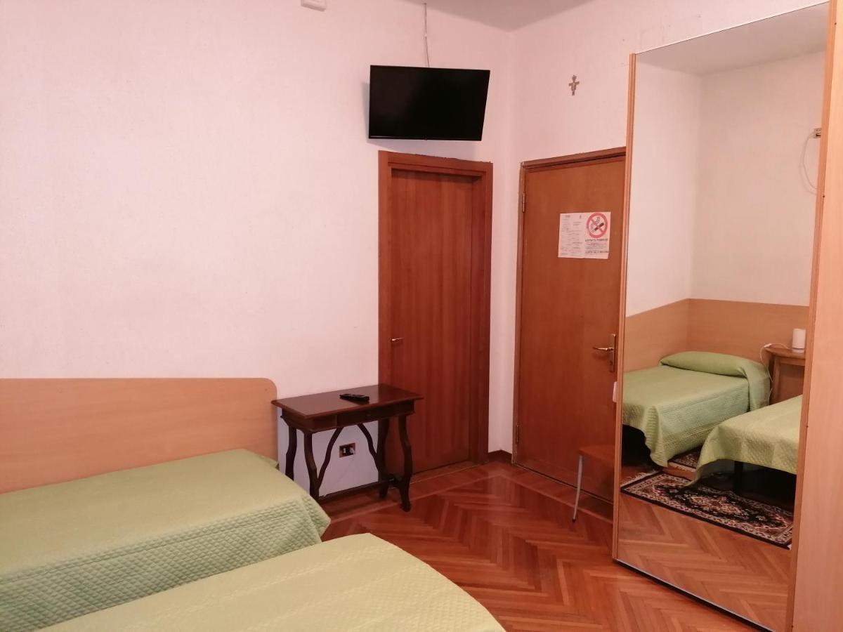 Sacco Bed&Breakfast Rovigo Exteriör bild